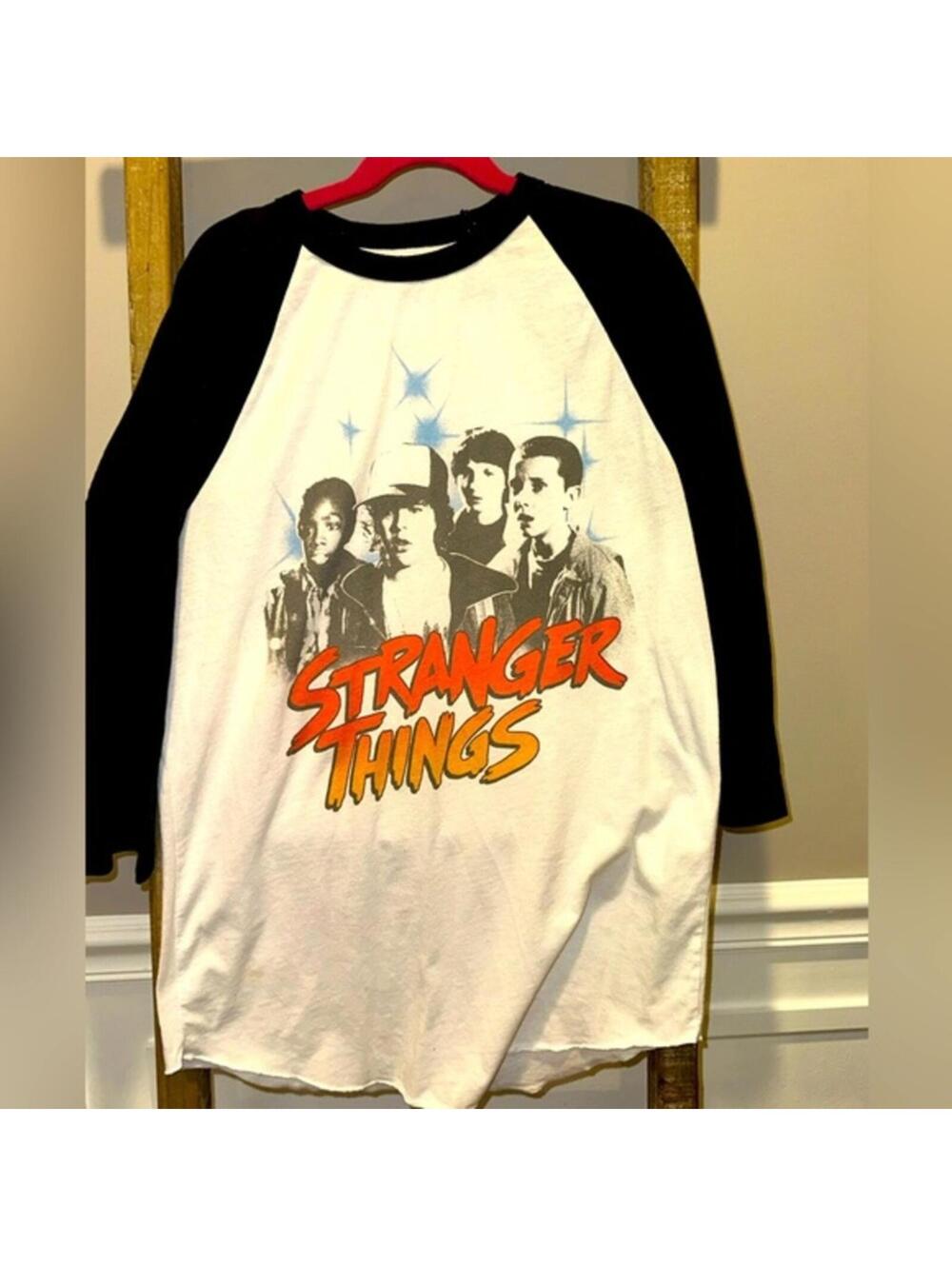 Stranger Things 3/4 Length T-shirt Size Small